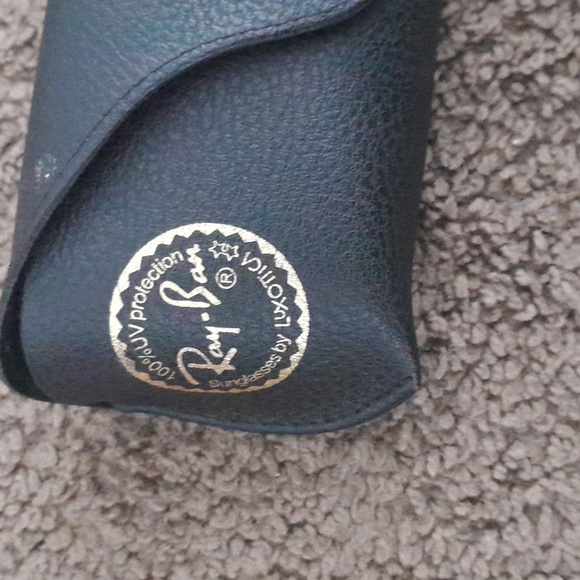 Ray Ban case - Picture 2 of 2